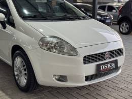 FIAT - PUNTO - 2010/2010 - Branca - R$ 34.900,00