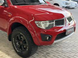 MITSUBISHI - L200 TRITON - 2012/2012 - Vermelha - R$ 109.900,00