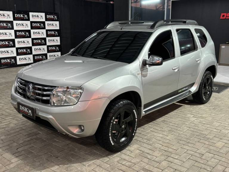 RENAULT - DUSTER - 2012/2013 - Prata - R$ 56.900,00