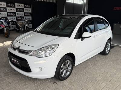 CITROËN - C3 - 2017/2018 - Branca - R$ 49.900,00