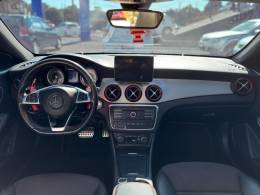 MERCEDES-BENZ - CLA 250 - 2015/2015 - Branca - R$ 154.900,00