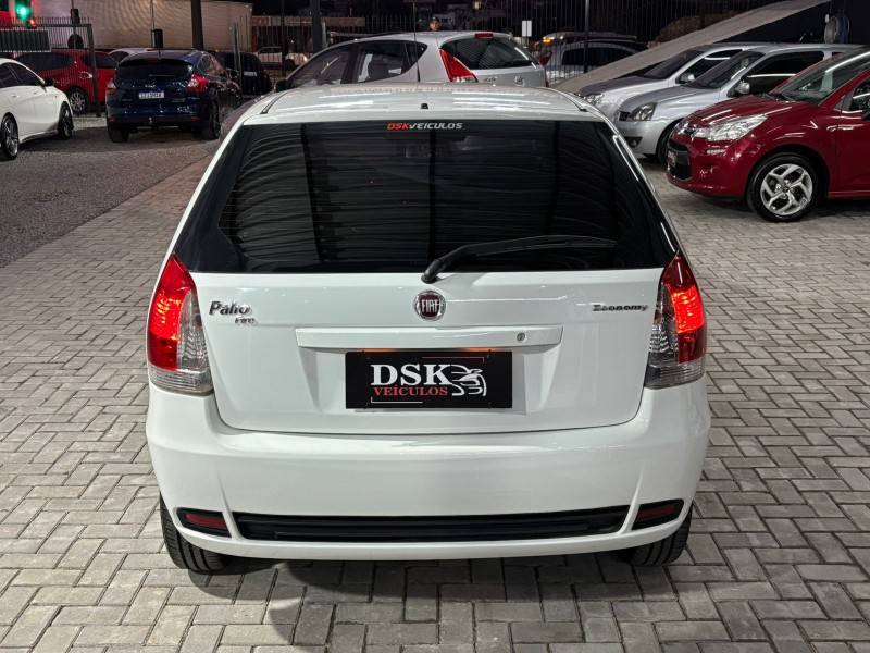 FIAT - PALIO - 2010/2010 - Branca - R$ 29.900,00