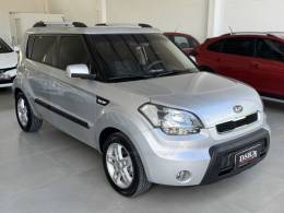 KIA MOTORS - SOUL - 2010/2010 - Prata - R$ 41.900,00