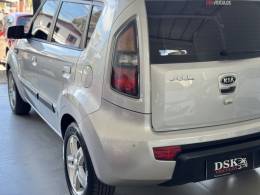 KIA MOTORS - SOUL - 2010/2010 - Prata - R$ 41.900,00