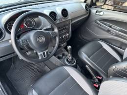 VOLKSWAGEN - SAVEIRO - 2013/2013 - Branca - R$ 55.900,00