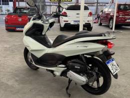 HONDA - PCX - 2015/2015 - Branca - R$ 14.900,00