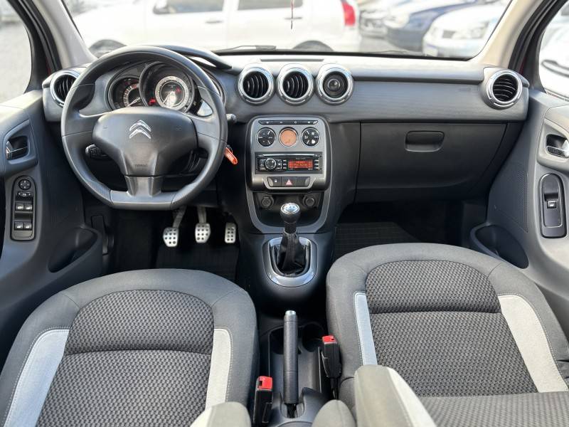 CITROËN - C3 - 2013/2014 - Vermelha - R$ 44.900,00