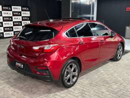 CHEVROLET - CRUZE - 2018/2018 - Vermelha - R$ 95.900,00