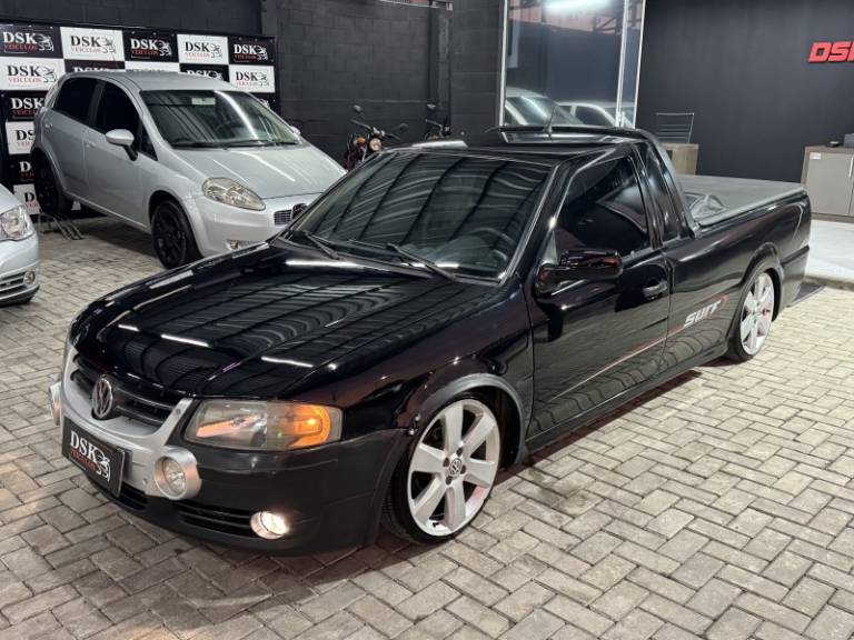 VOLKSWAGEN - SAVEIRO - 2008/2008 - Preta - R$ 43.900,00
