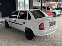 CHEVROLET - CLASSIC - 2004/2005 - Branca - R$ 19.900,00