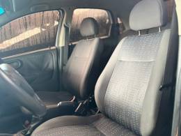 CHEVROLET - CORSA - 2012/2012 - Branca - R$ 33.900,00