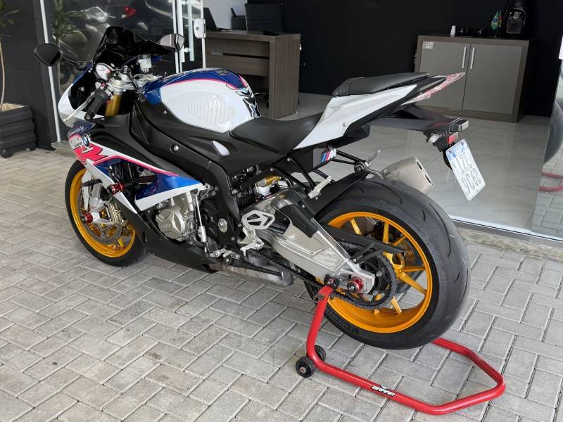 BMW - S 1000 - 2019/2019 - Branca - R$ 86.900,00