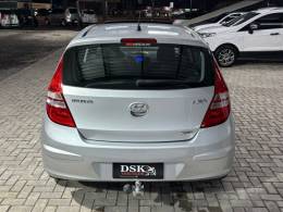 HYUNDAI - I30 - 2011/2012 - Prata - R$ 51.900,00
