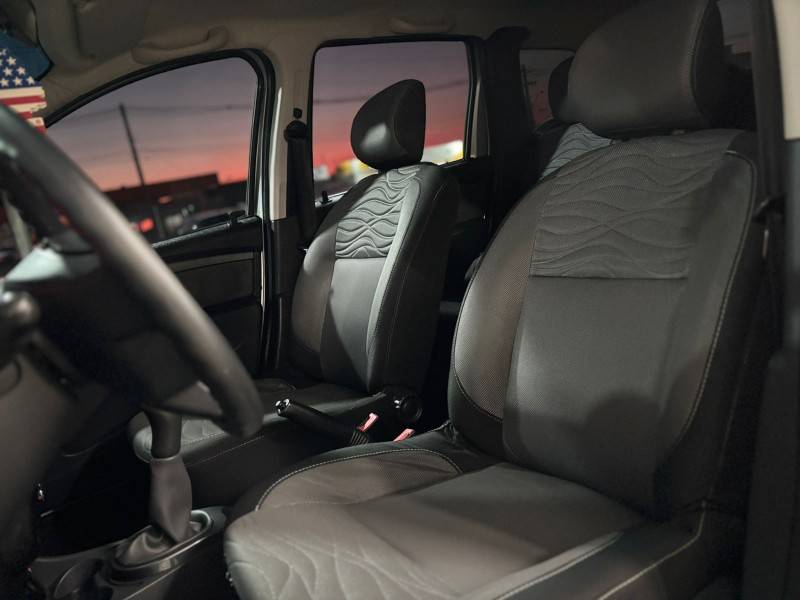 RENAULT - DUSTER - 2012/2013 - Prata - R$ 56.900,00