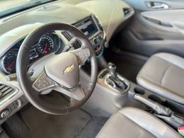 CHEVROLET - CRUZE - 2017/2017 - Prata - R$ 86.900,00