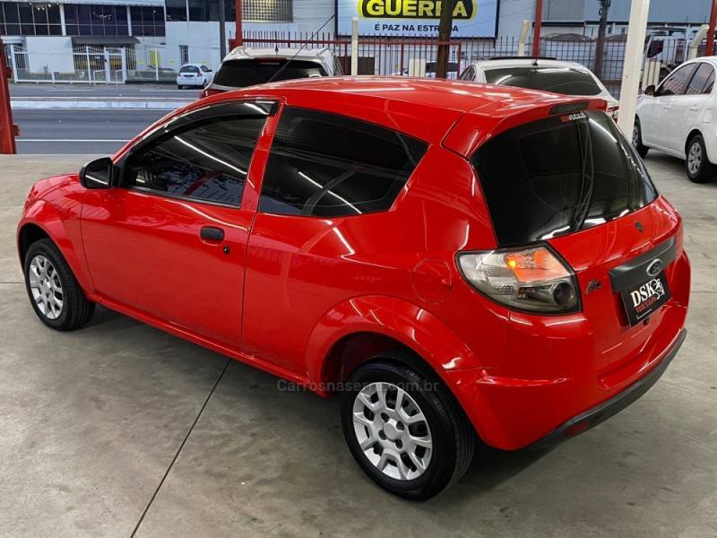 FORD - KA - 2013/2013 - Vermelha - R$ 29.900,00