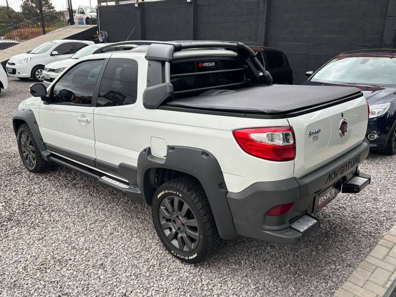 FIAT - STRADA - 2020/2020 - Branca - R$ 85.900,00