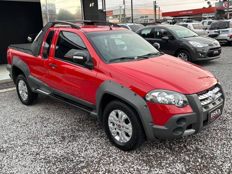 FIAT - STRADA - 2012/2012 - Vermelha - R$ 52.900,00