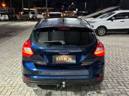 FORD - FOCUS - 2014/2015 - Azul - R$ 64.900,00