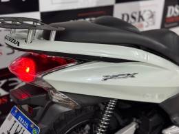 HONDA - PCX - 2015/2015 - Branca - R$ 12.900,00