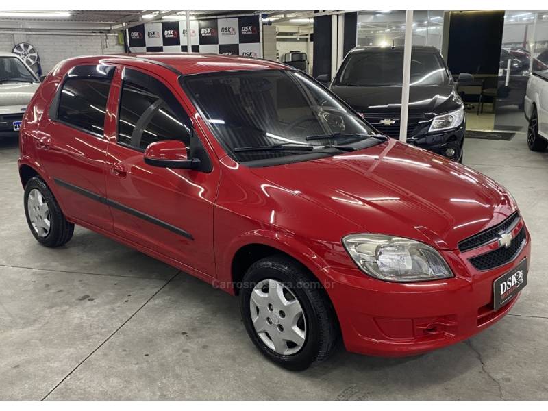 CHEVROLET - CELTA - 2012/2012 - Vermelha - R$ 29.900,00