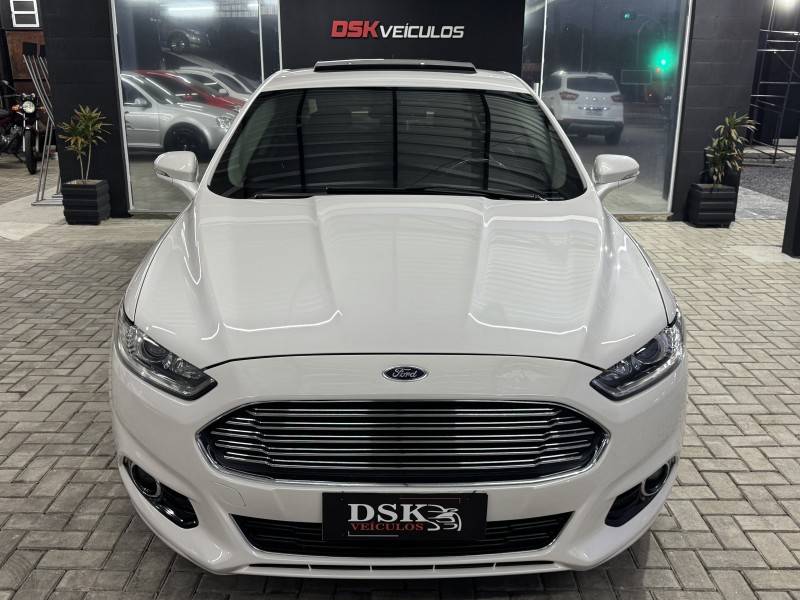 FORD - FUSION - 2013/2013 - Branca - R$ 77.900,00