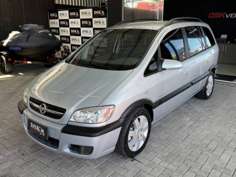 CHEVROLET - ZAFIRA - 2007/2007 - Prata - R$ 35.900,00