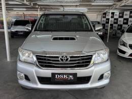 TOYOTA - HILUX - 2011/2012 - Prata - R$ 124.900,00