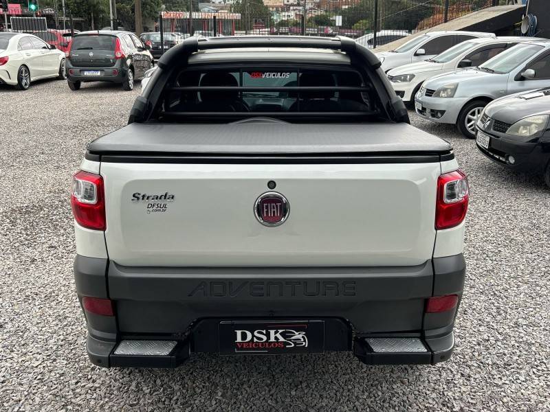 FIAT - STRADA - 2020/2020 - Branca - R$ 85.900,00