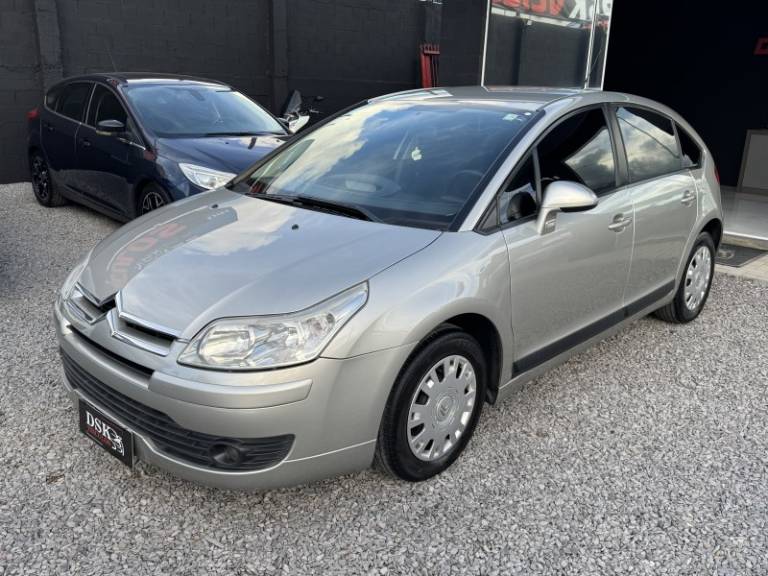 CITROËN - C4 - 2010/2010 - Prata - R$ 28.900,00