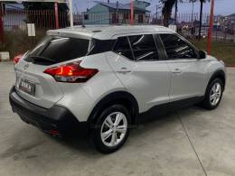 NISSAN - KICKS - 2020/2020 - Prata - R$ 87.900,00