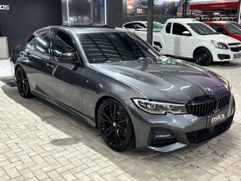 BMW - 320I - 2020/2020 - Cinza - R$ 219.900,00