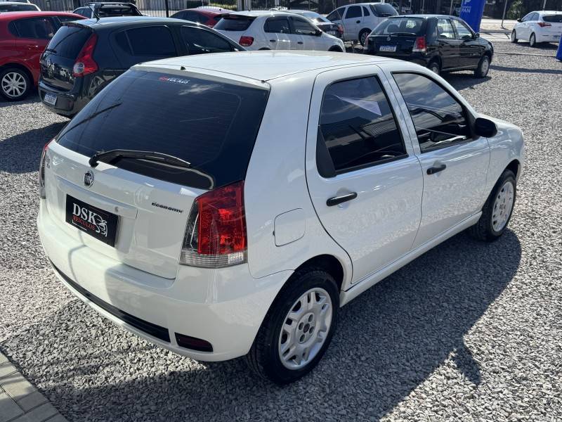 FIAT - PALIO - 2010/2010 - Branca - R$ 30.900,00