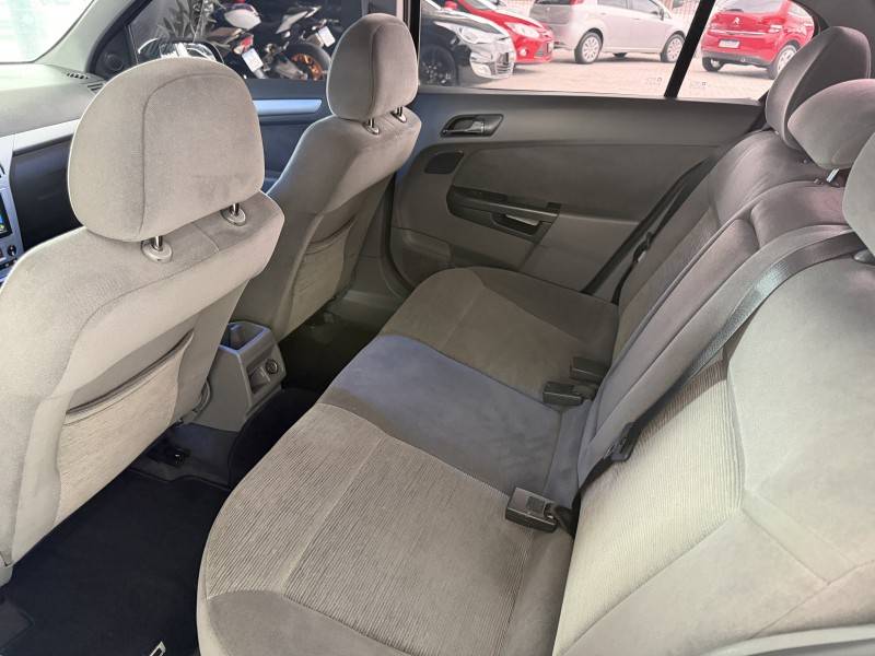 CHEVROLET - VECTRA - 2009/2009 - Preta - R$ 43.900,00