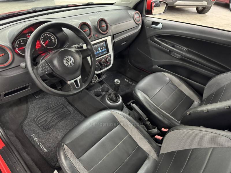 VOLKSWAGEN - SAVEIRO - 2013/2013 - Vermelha - R$ 59.900,00