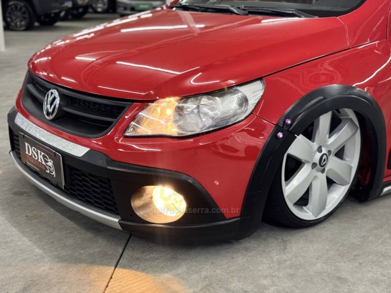 VOLKSWAGEN - SAVEIRO - 2013/2013 - Vermelha - R$ 59.900,00