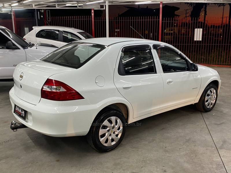 CHEVROLET - PRISMA - 2007/2008 - Branca - R$ 26.900,00