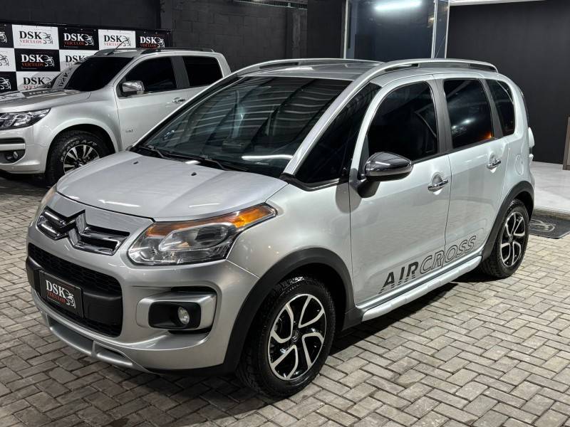 CITROËN - C3 AIRCROSS - 2011/2012 - Prata - R$ 40.900,00