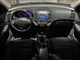 HYUNDAI - I30 - 2010/2010 - Preta - R$ 40.900,00