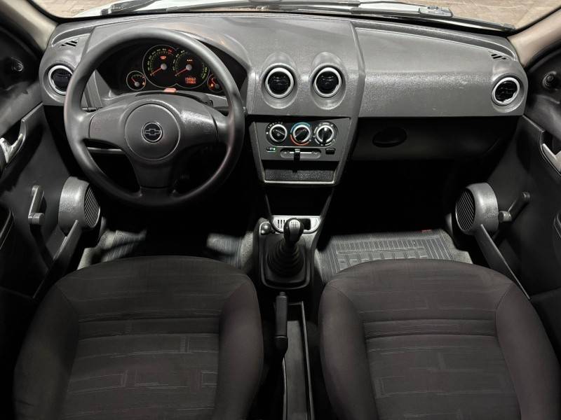 CHEVROLET - PRISMA - 2007/2007 - Branca - R$ 24.900,00