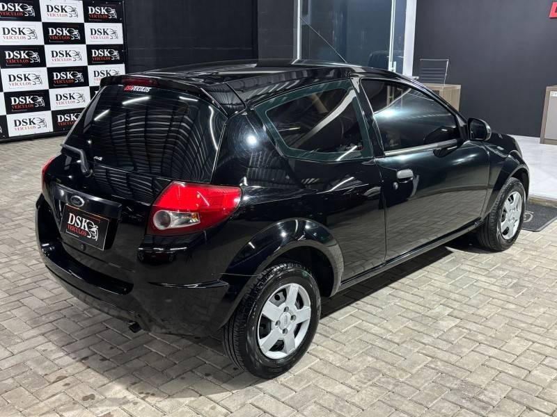 FORD - KA - 2010/2010 - Preta - R$ 21.900,00