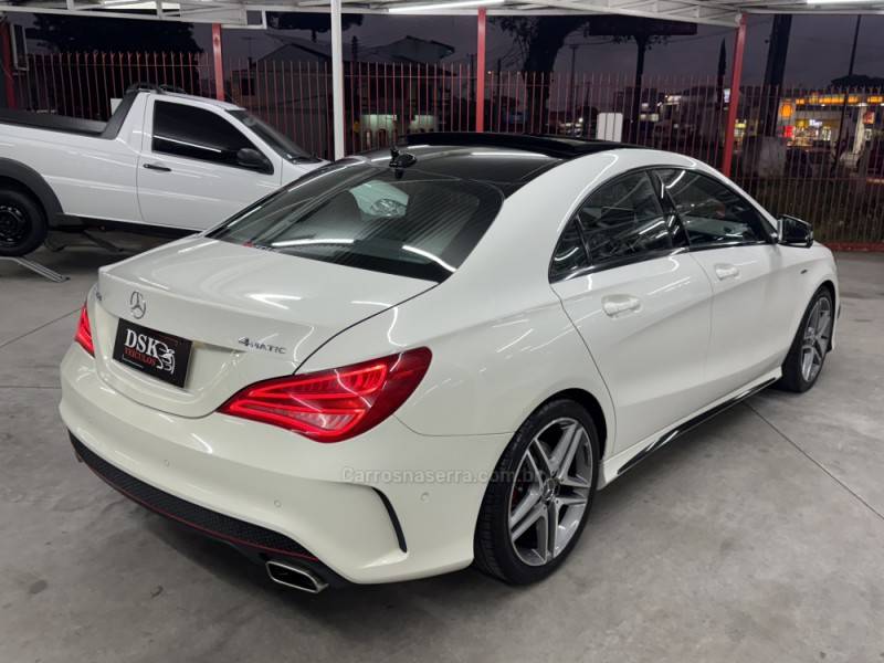 MERCEDES-BENZ - CLA 250 - 2015/2015 - Branca - R$ 164.900,00