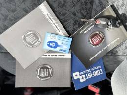 FIAT - PALIO - 2009/2010 - Preta - R$ 25.900,00