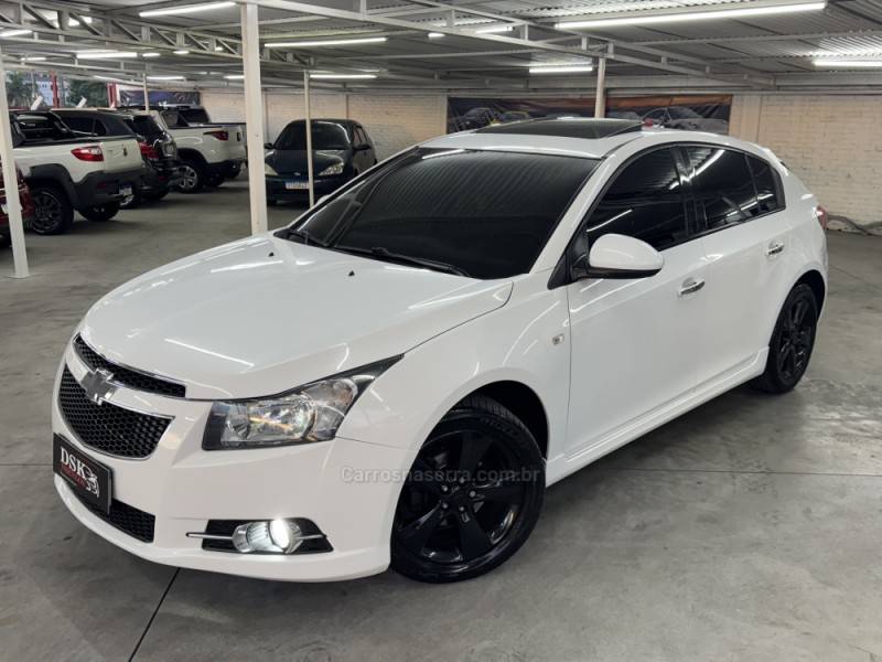 CHEVROLET - CRUZE - 2013/2013 - Branca - R$ 71.900,00