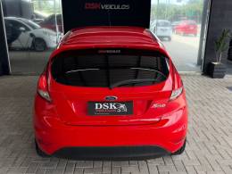 FORD - FIESTA - 2014/2015 - Vermelha - R$ 43.900,00