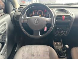 CHEVROLET - CORSA - 2012/2012 - Branca - R$ 33.900,00