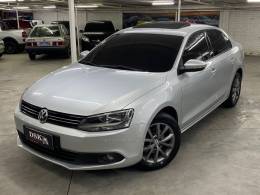 VOLKSWAGEN - JETTA - 2011/2011 - Prata - R$ 62.900,00