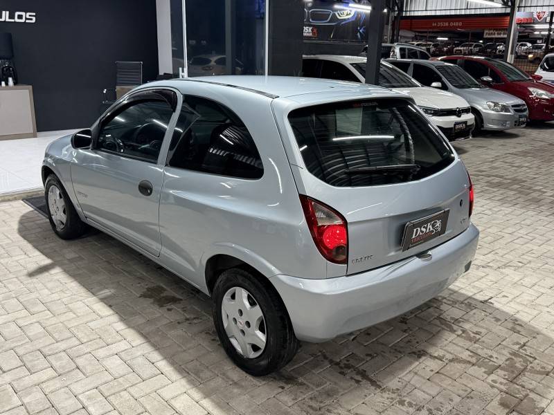 CHEVROLET - CELTA - 2007/2007 - Prata - R$ 20.900,00