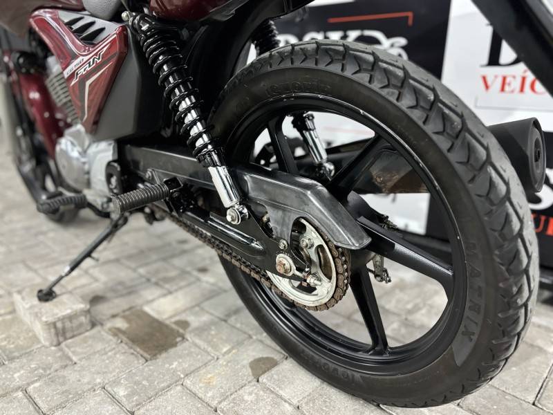 HONDA - CG 150 - 2013/2013 - Vermelha - R$ 10.999,00