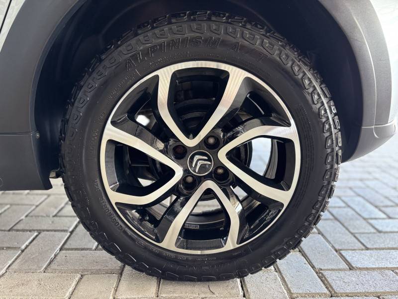 CITROËN - AIRCROSS - 2011/2012 - Rosa - R$ 39.900,00